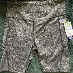 workout shorts sz large